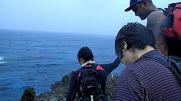 pc120377.mov_thumb.jpg