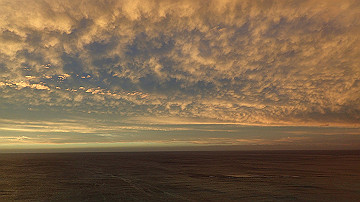 pc120423_thumb.jpg