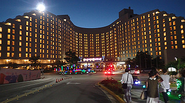 pc130622_thumb.jpg