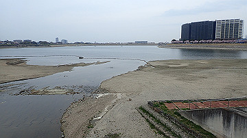 p4050055_thumb.jpg