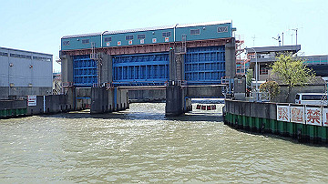 p4190240_thumb.jpg