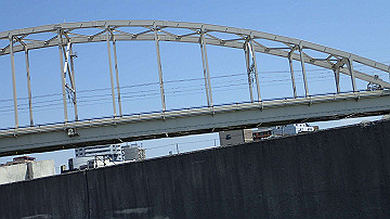 p4190244_thumb.jpg