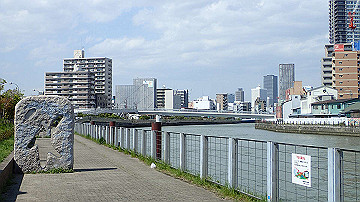 p4190279_thumb.jpg