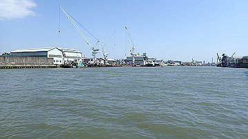 p4190287_thumb.jpg
