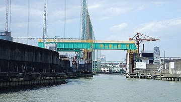 p4190290_thumb.jpg
