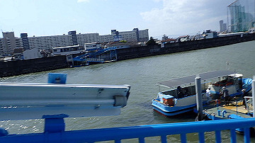p4190293_thumb.jpg