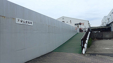 p5030436_thumb.jpg