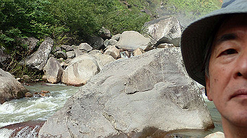 p8271037_thumb.jpg