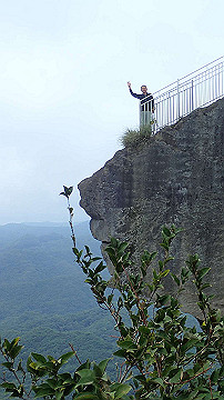 p9041556_thumb.jpg