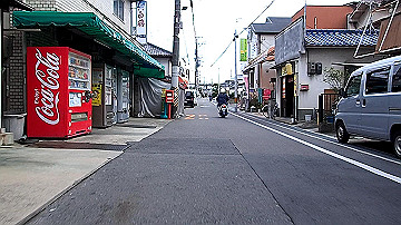 pa051680_thumb.jpg