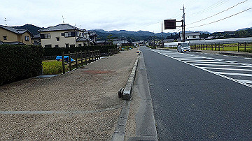pa121790_thumb.jpg