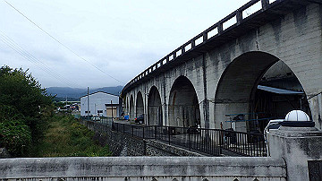 pa121888_thumb.jpg