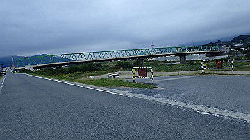 pa121901_thumb.jpg