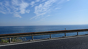pb012266_thumb.jpg