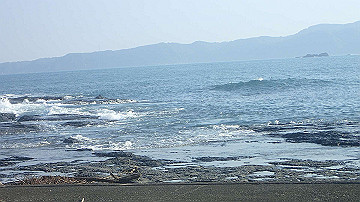 pb032379_thumb.jpg