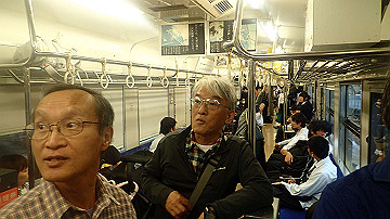 pb032400_thumb.jpg