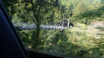 pb042452_thumb.jpg