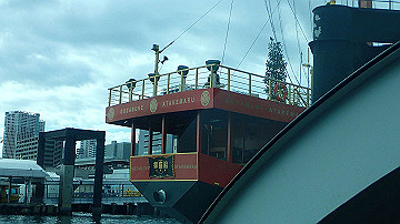 pb192637_thumb.jpg