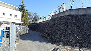pc073339_thumb.jpg