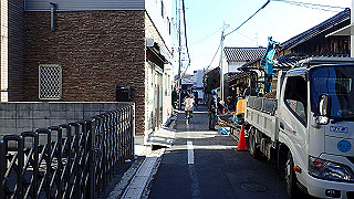 pc073397_thumb.jpg