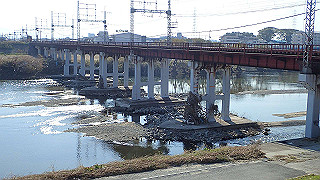 pc073447_thumb.jpg