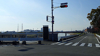 pc073451_thumb.jpg