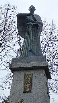 pc163354_thumb.jpg
