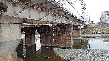 pc163386_thumb.jpg