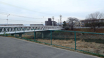 pc163400_thumb.jpg