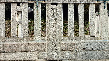 pc163511_thumb.jpg