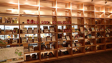 pc163556_thumb.jpg