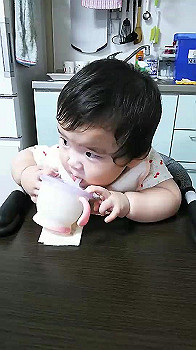 divd0940.mp4_snapshot_00.00_thumb.jpg