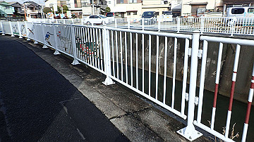 p1183821_thumb.jpg