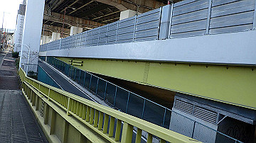 p1184014_thumb.jpg