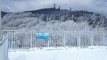 p1274007_thumb.jpg