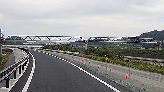 pa261019_thumb.jpg