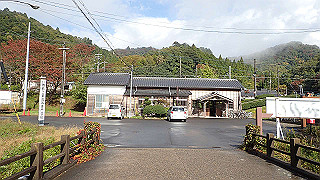 pb021110_thumb.jpg