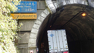 pb021126_thumb.jpg