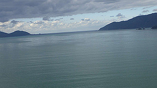pb021230_thumb.jpg