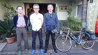 pb031289_thumb.jpg