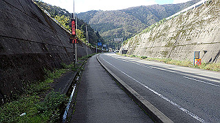 pb031404_thumb.jpg