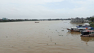 pc111047_thumb.jpg