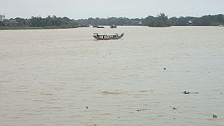 pc111048_thumb.jpg