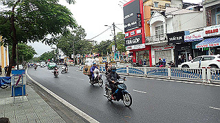 pc111064_thumb.jpg