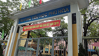 pc111069_thumb.jpg
