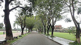 pc111096_thumb.jpg