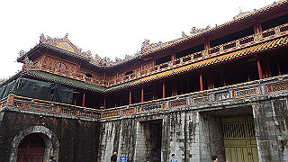 pc111115_thumb.jpg