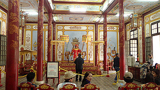 pc111165_thumb.jpg