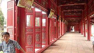 pc111193_thumb.jpg