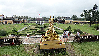pc111227_thumb.jpg